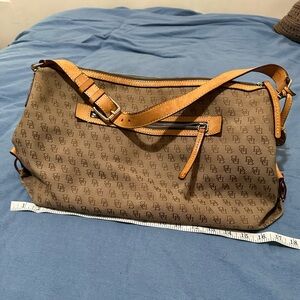 Vintage Dooney & Bourke Tote